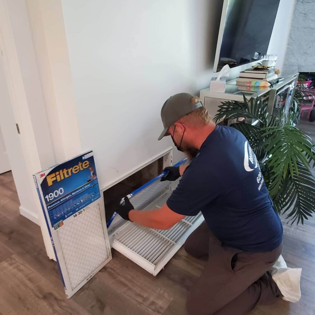 Residential duct cleaning in Los Angeles